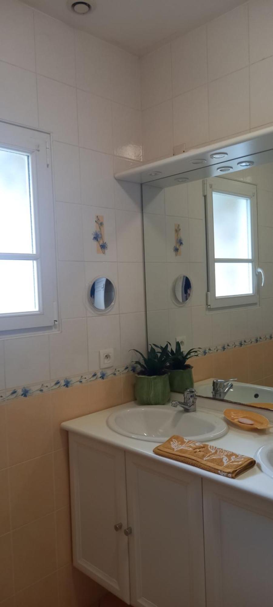 La Mesange Bleue Bed & Breakfast Ecuras Exterior photo